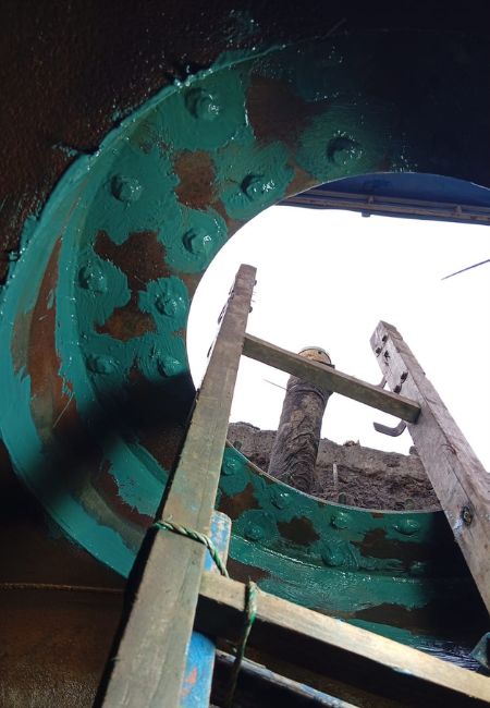 instalacion.de-manhole-ingreso-a-tanques-6